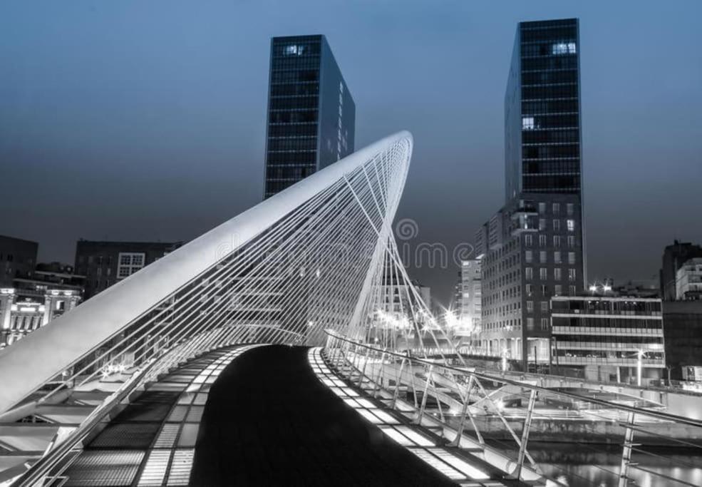 Apartmento Vintage Calatrava Bilbao Ngoại thất bức ảnh